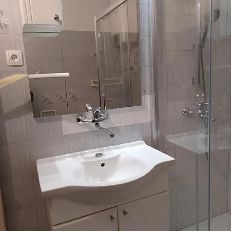 Wunderschoene Ferienwohnung In Mit Garten, Terrasse Und Grill Und Panoramablick *